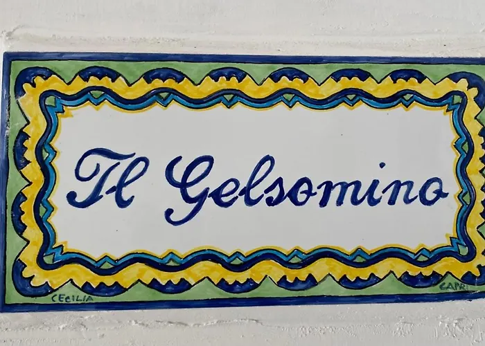 Striano Boutique 卡普里