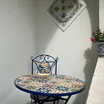 Striano Boutique 4* קאפרי