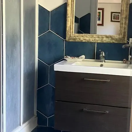 Striano Boutique Konukevi *