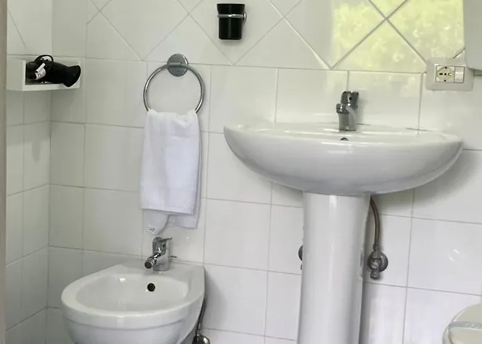 Striano Boutique Πανσιόν